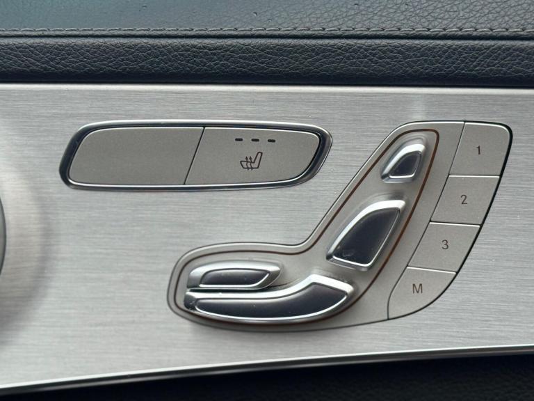 2015 Mercedes-Benz C Class 2.1 C220d AMG Line (Premium Plus) 7G-Tronic+ Euro 6 (s/s) 4dr SALOON D...