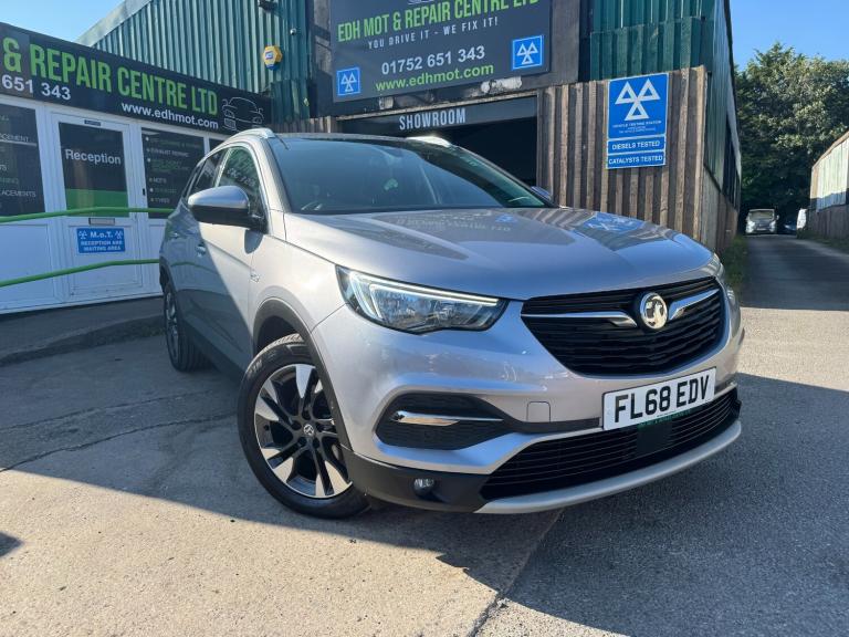 2018 Vauxhall Grandland X 1.5 Turbo D Sport Nav 5dr HATCHBACK Diesel Manual