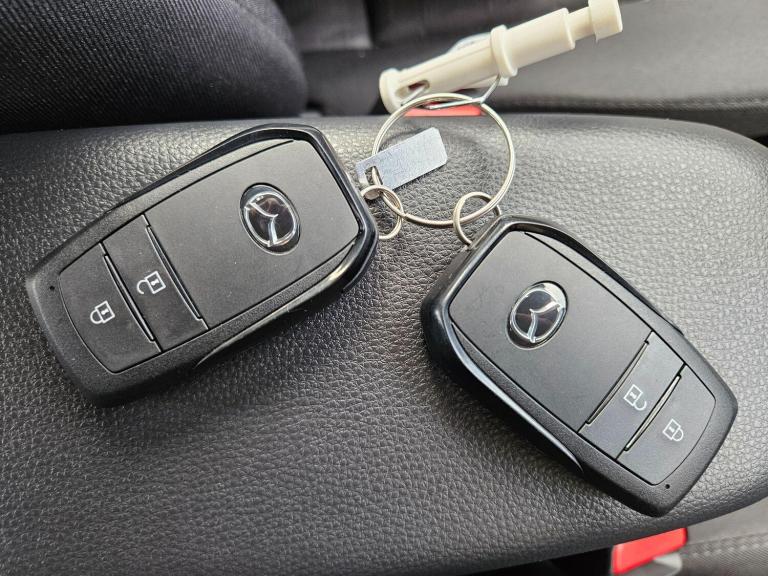 2025 Mazda Mazda2 HYBRID 1.5h Exclusive-Line Hatchback 5dr Petrol Hybrid CVT Euro 6 (s/s) (116 ps...