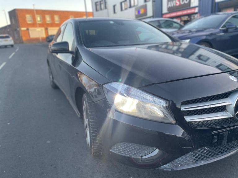 Mercedes-Benz, A CLASS, Hatchback, 2014, Manual, 1461 (cc), 5 doors