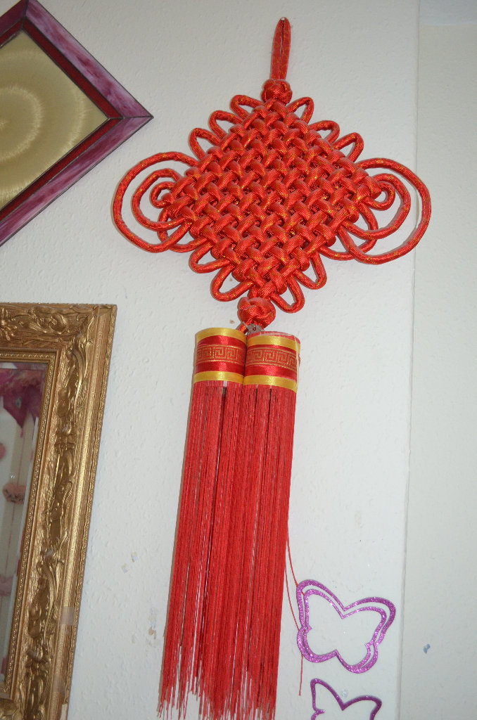 stunning chinese declation made from 1 rope  large 