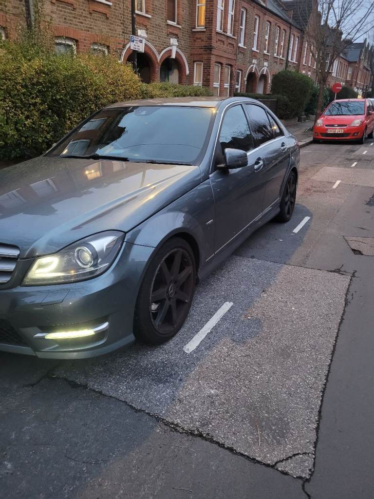 Mercedes-Benz, C CLASS, Saloon, 2012, Semi-Auto, 1796 (cc), 4 doors