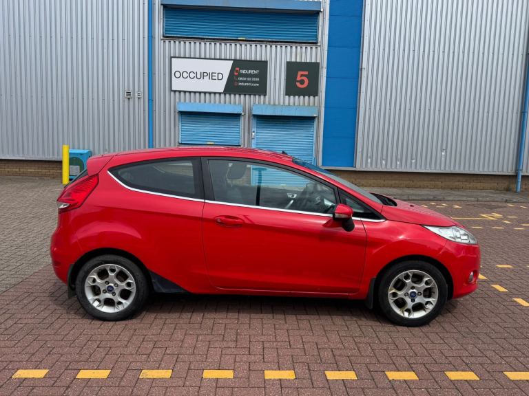 2012 ford fiesta 1.4 tdci diesel zetec   Mot 2027   Only £20 year road tax 