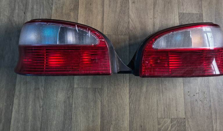 Citroen saxo rear lights 