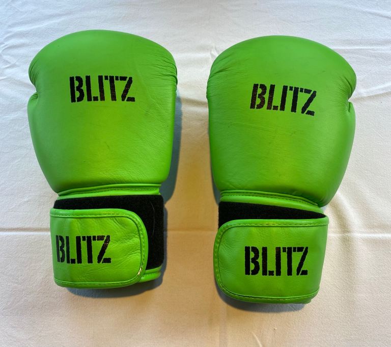 Blitz Training Boxing Gloves Green 10oz (fighter weight 45-51kg)