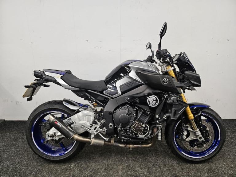 YAMAHA MT10 SP ** ONE OWNER - SCORPION EXHAUST - TAIL TIDY **