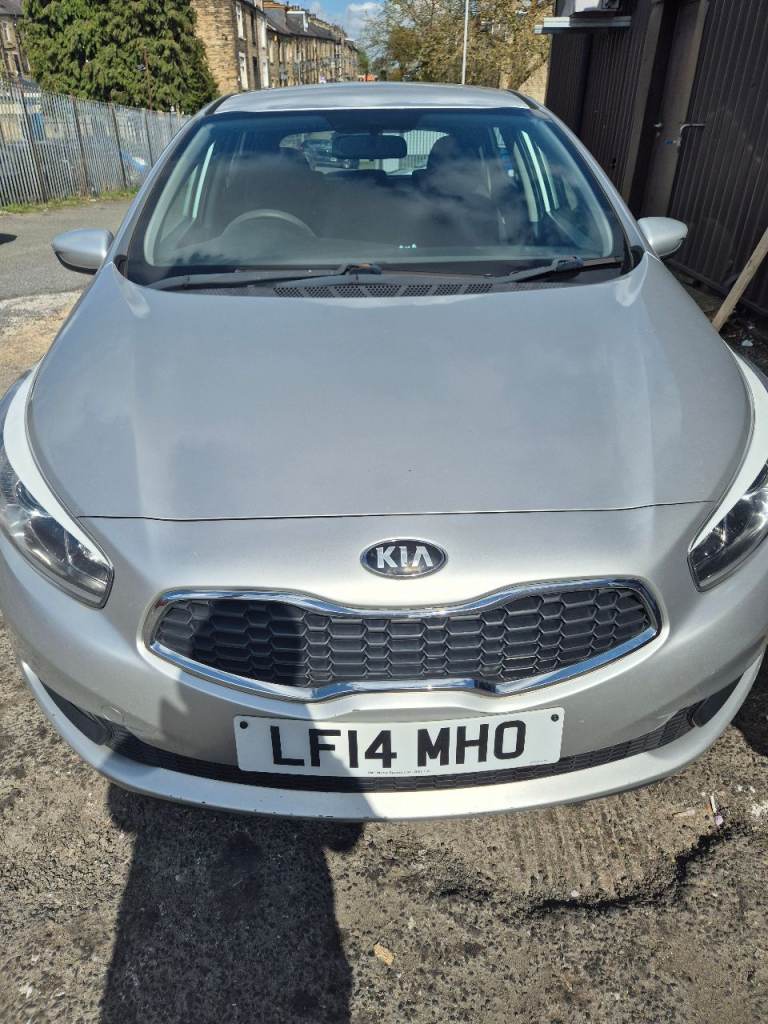 Kia, CEED, Hatchback, 2014, Manual, 1582 (cc), 5 doors