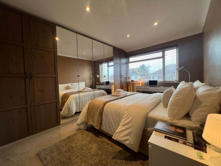 Premium Fully Furnished Air Conditioned Rooms In Hayes Near London Heathrow & Brunel University 