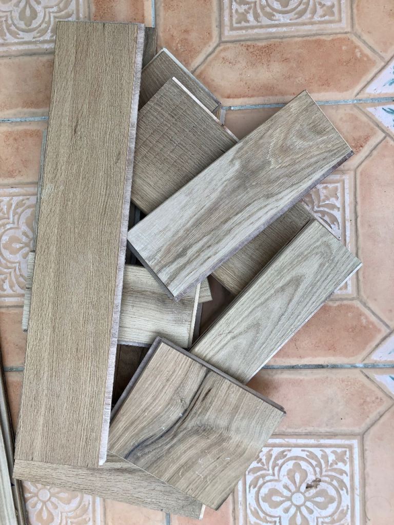 Oak floorboard offcuts 