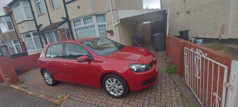 Volkswagen, GOLF, Hatchback, 2011, Manual, 1968 (cc), 5 doors