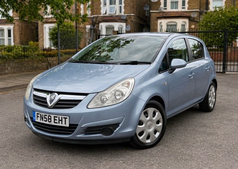 Vauxhall, corsa 5 doors automatic hpi clear 1.4