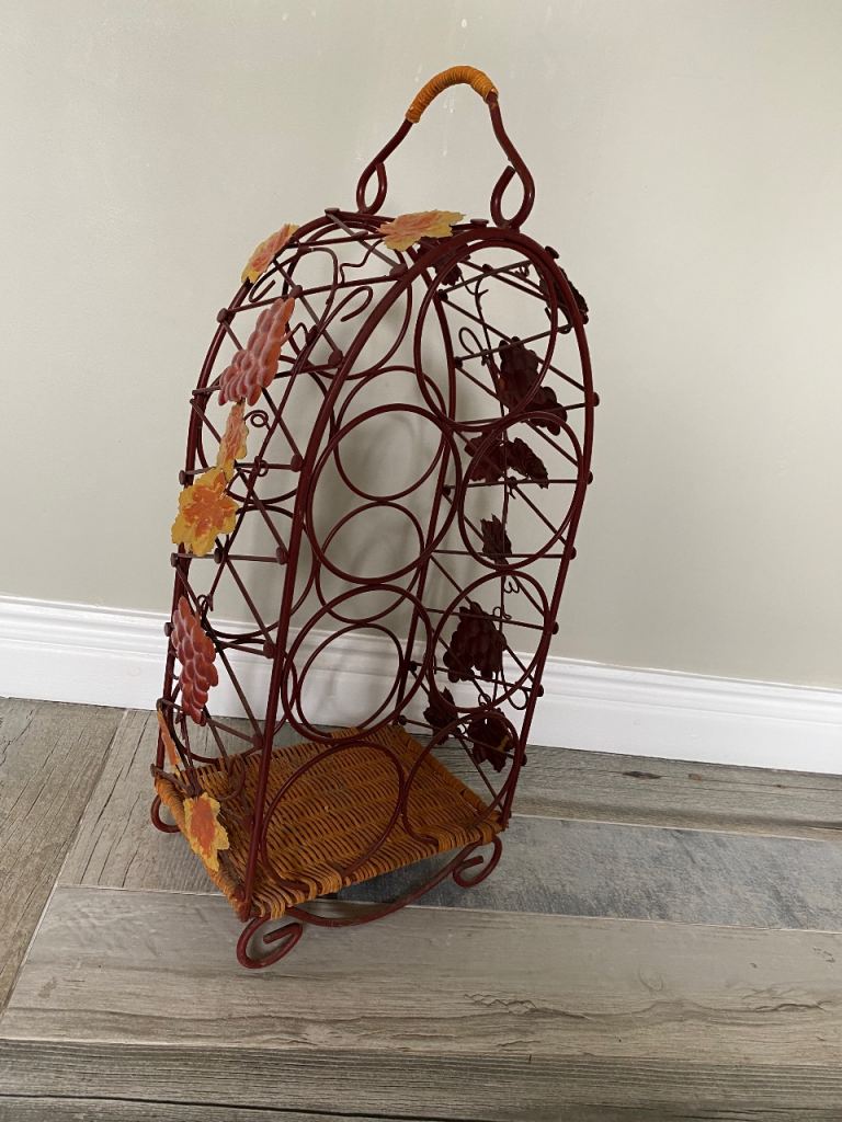 METAL WINE RACK