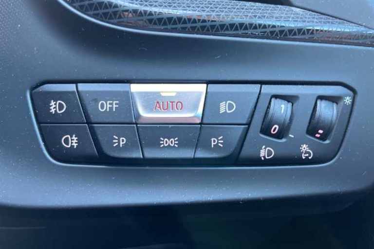 2022 BMW 2 Series Gran Coupe 1.5 218i Sport (LCP) Saloon 4dr Petrol DCT Euro 6 (s/s) (136 ps) Sal...