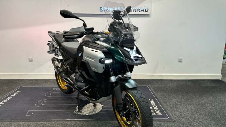 2025 BMW R1300 25MY BMW R1300 GS Adventure TE DUEL Petrol Manual