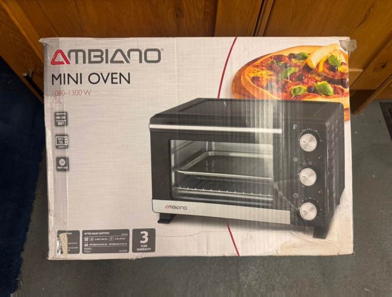 Table top oven, hardly used, fully working