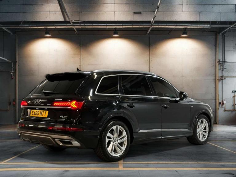 2019 Audi Q7 45 TDI Quattro S Line 5dr Tiptronic ESTATE DIESEL Automatic