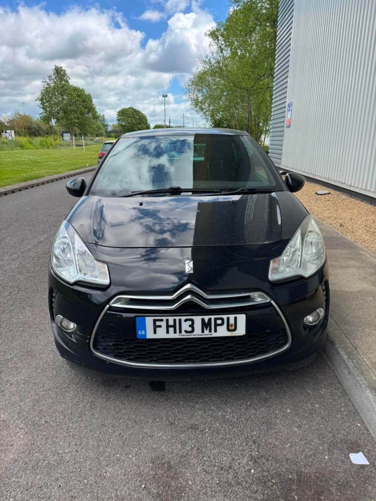 Citroen, DS3, Hatchback, 2013, Manual, 1560 (cc), 3 doors