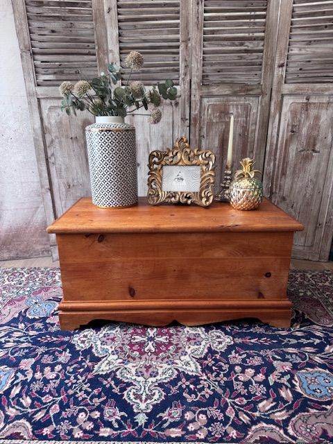 Solid pine storage trunk - coffee table – local delivery 