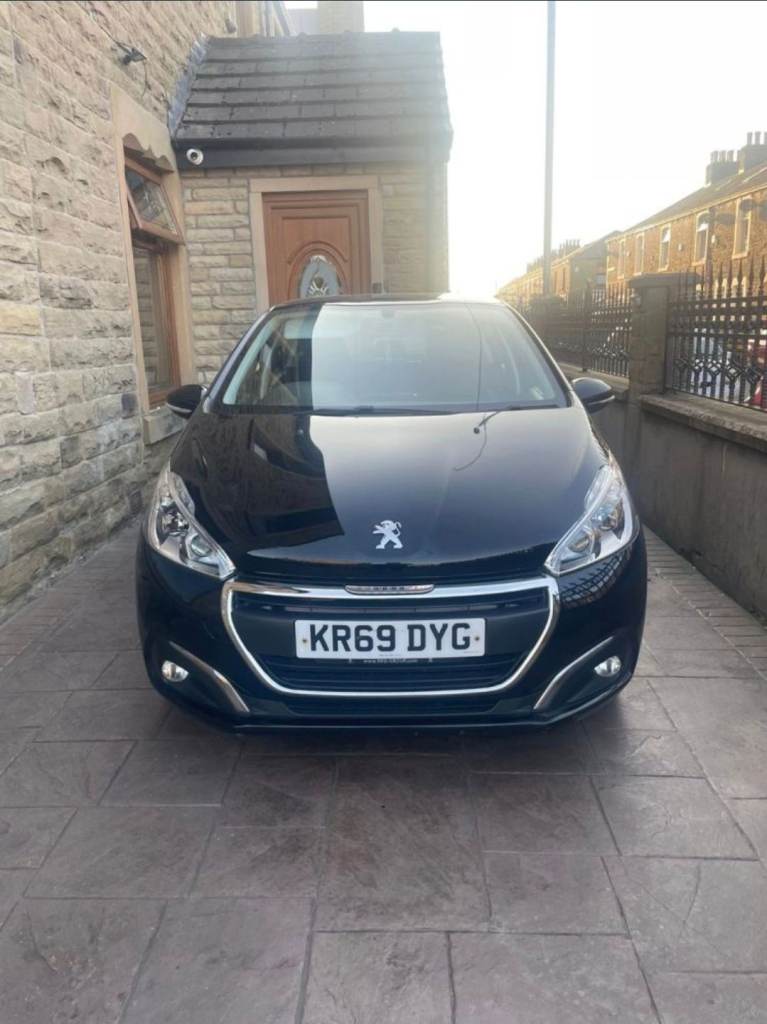 Peugeot, 208, Hatchback, 2019, Manual, 1199 (cc), 5 doors