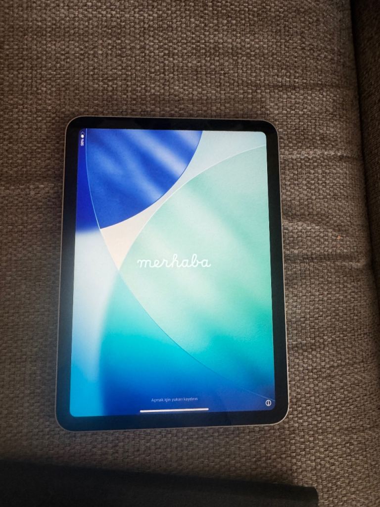 iPad A16 256gb silver WiFi 