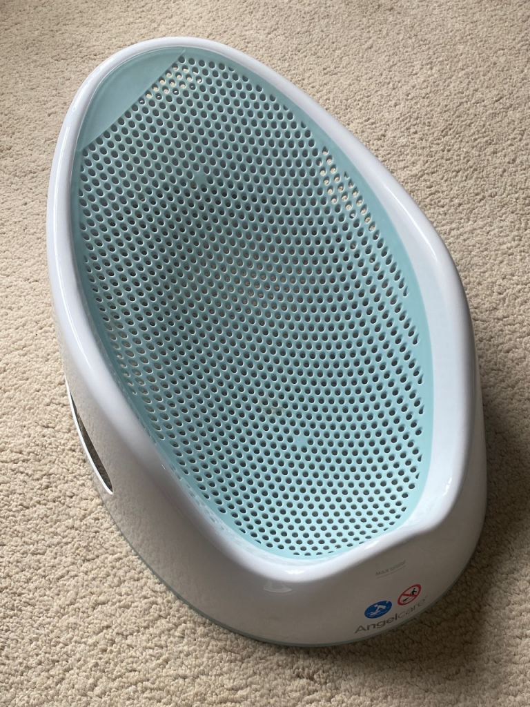 Angel care bath support 