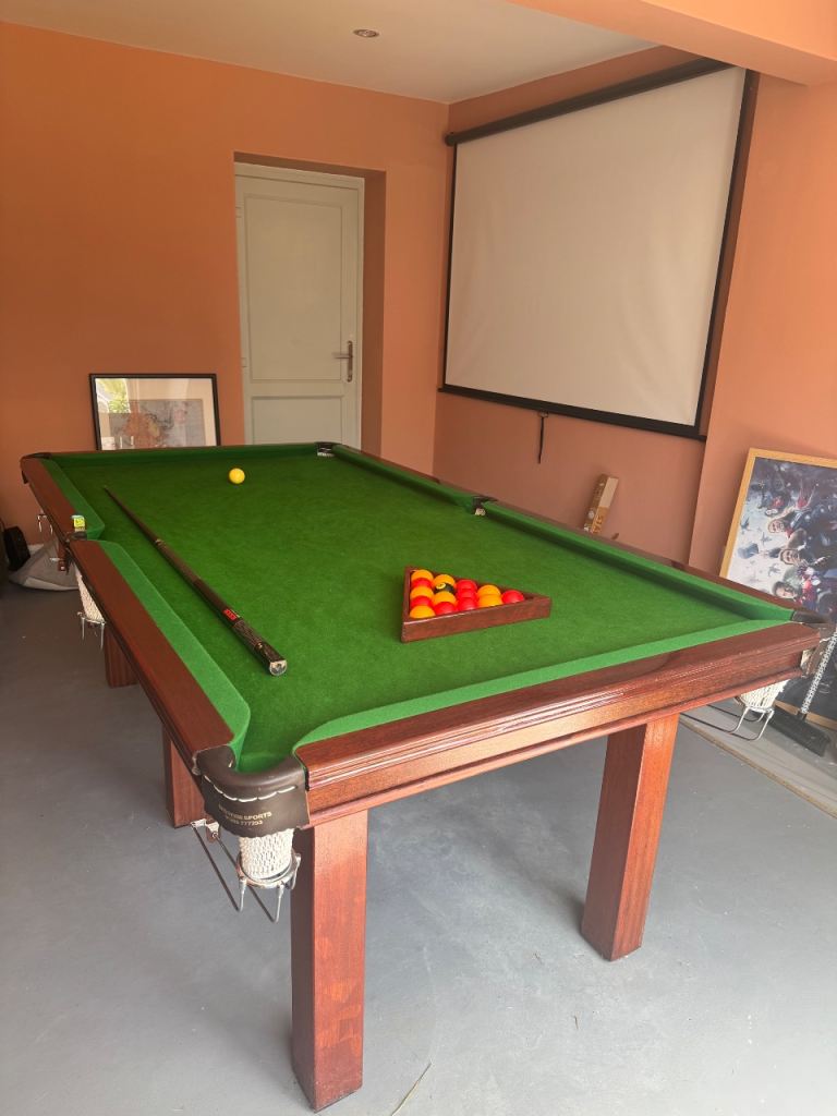 Full-Size Snooker Pool Table with Accessories – Good Condition