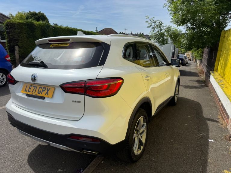 MG Motor UK, HS, Estate, 2022, Manual, 1490 (cc), 5 doors