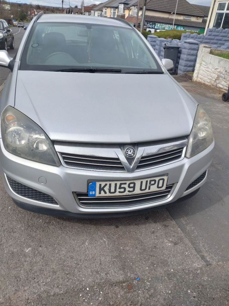 Vauxhall astra life estate Automatic 