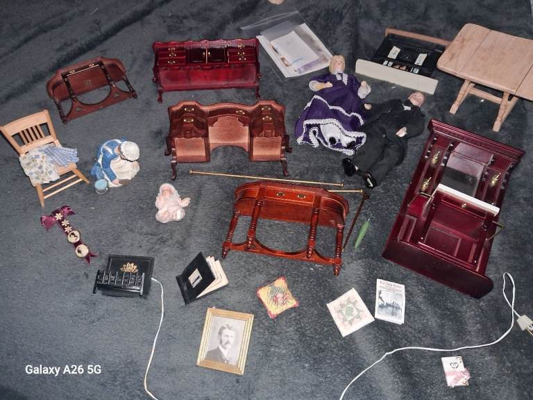 Dolls house furniture