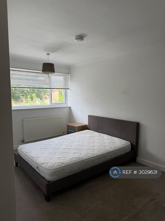 1 bedroom in Exeter Close, Stevenage, SG1 (#3029631)