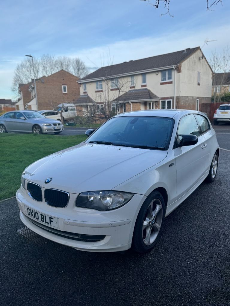 BMW, 1 SERIES, Hatchback, 2010, Manual, 1995 (cc), 3 doors