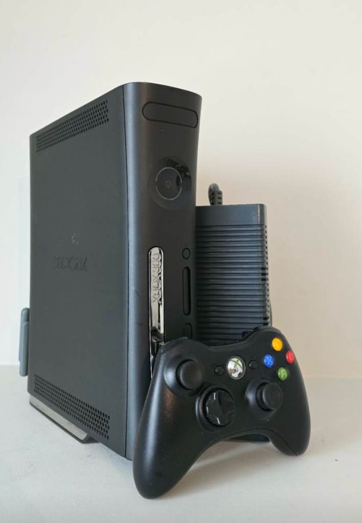 Xbox 360 Console Bundle