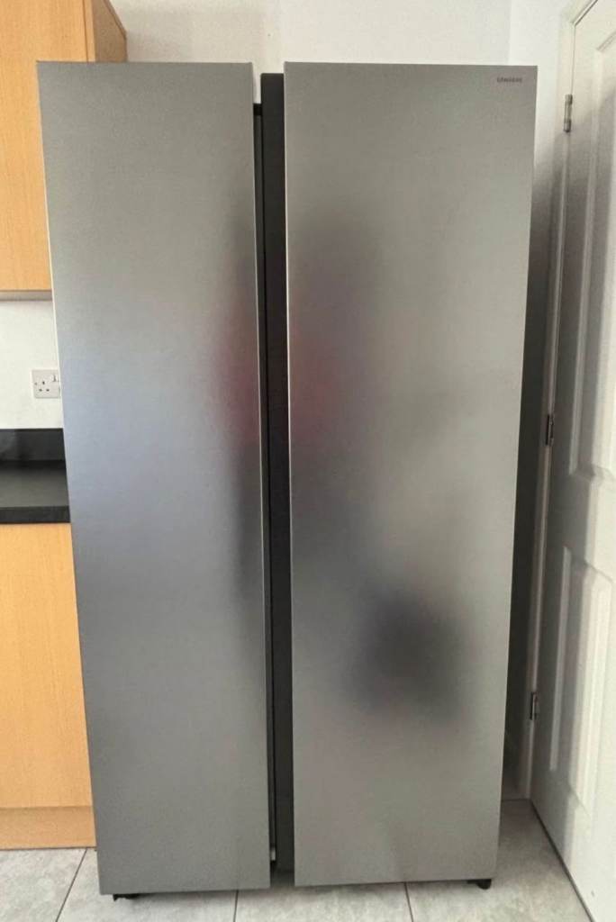 Samsung series 6 spacemax American fridge freezer