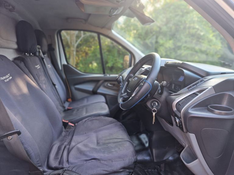 2013 Ford Transit Custom 2.2 TDCi 100ps Low Roof Trend Van PANEL VAN Diesel Manual