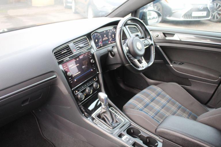 2017 Volkswagen Golf 1.4 TSI GTE 5dr DSG HATCHBACK PETROL/ELECTRIC Automatic