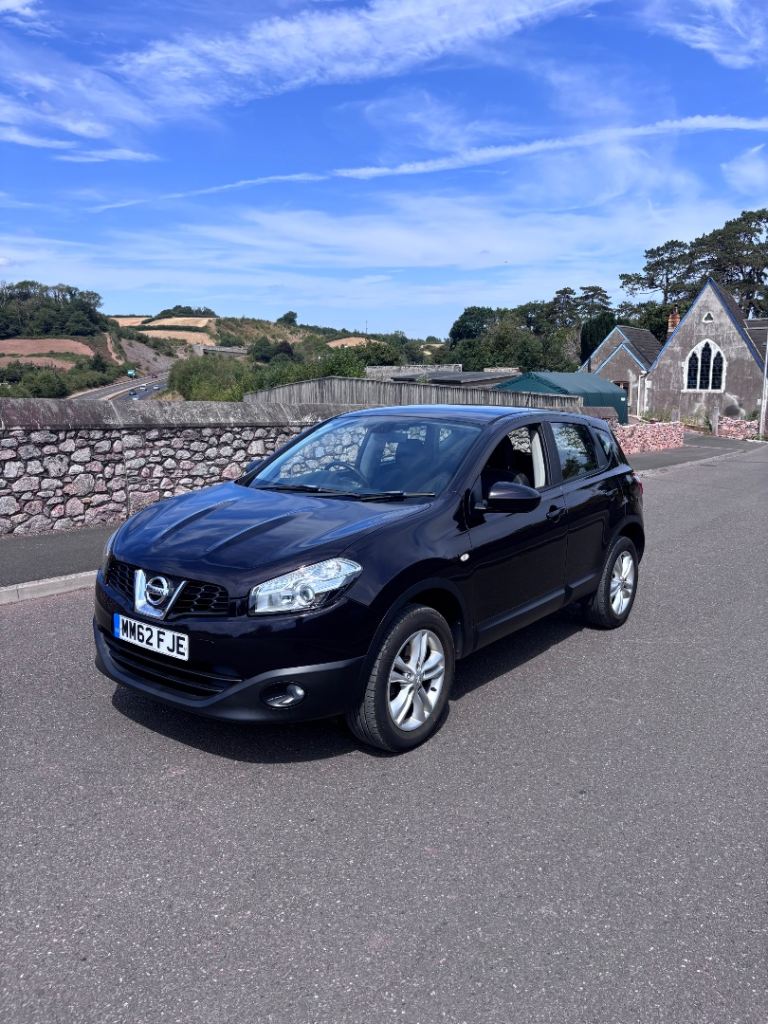 Nissan, QASHQAI, Hatchback, 2013, Manual, 1461 (cc), 5 doors
