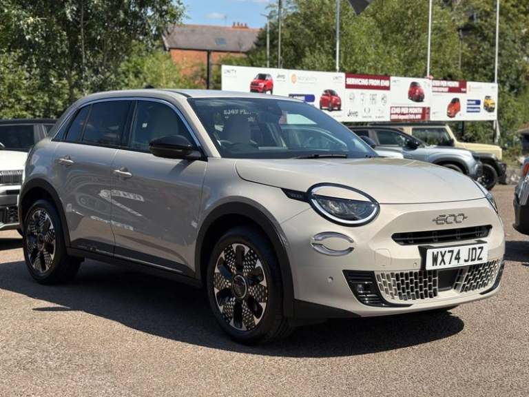 2024 Fiat 600 1.2 Hybrid 48V 136 La Prima 5dr eDCT-6 HATCHBACK PETROL Automatic