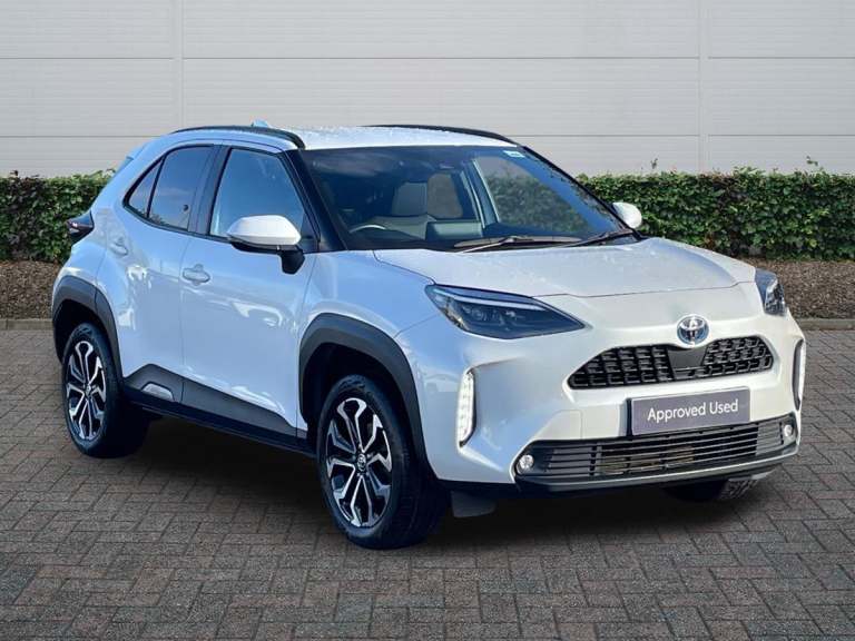 image for 2023 Toyota Yaris Cross 1.5 Hybrid Design 5dr CVT HATCHBACK PETROL/ELECTRIC Automatic