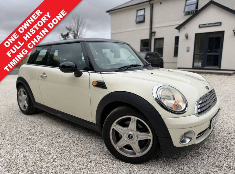 2007 MINI Hatch 1.6 Cooper Hatchback 3dr Petrol Steptronic Euro 4 (120 ps) Hatchback Petrol Autom...