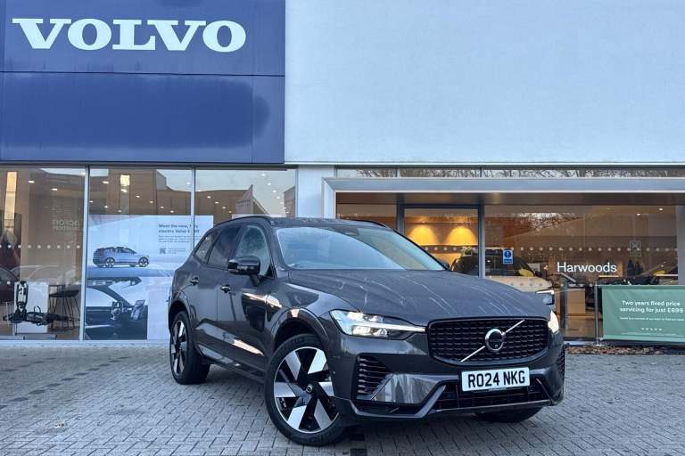 2024 Volvo XC60 2.0h T6 Recharge 18.8kWh Plus SUV 5dr Petrol Plug-in Hybrid Auto AWD Euro 6 ESTAT...