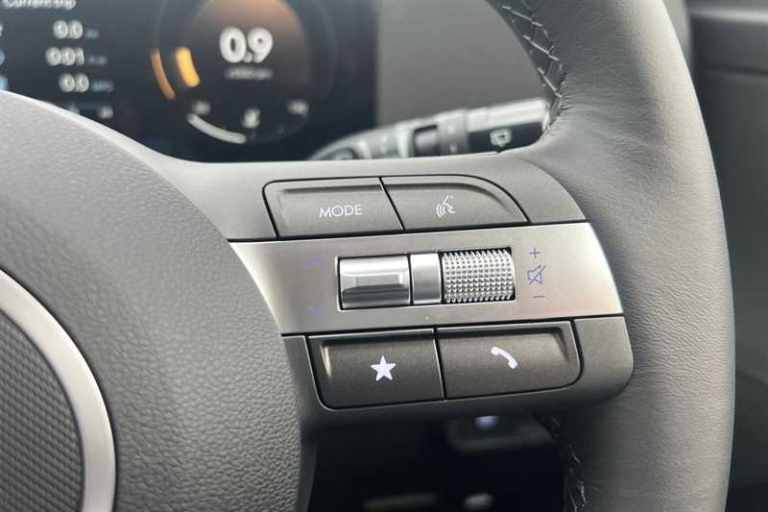 2025 Hyundai KONA 1.0T 100 Advance 5dr HATCHBACK PETROL Manual