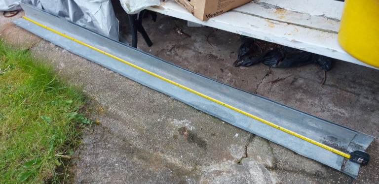 2 x 8ft Zinc Roof Ridge