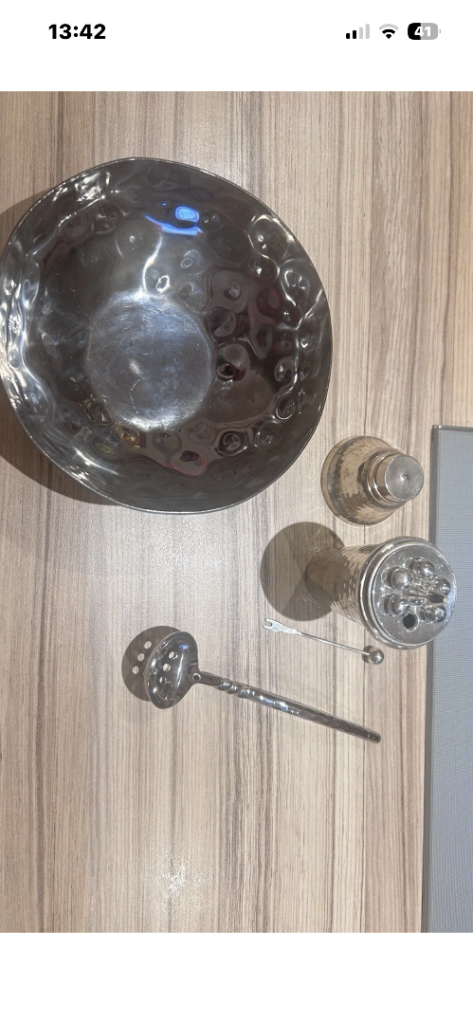 culinary concepts olive bowl with spoon and picks