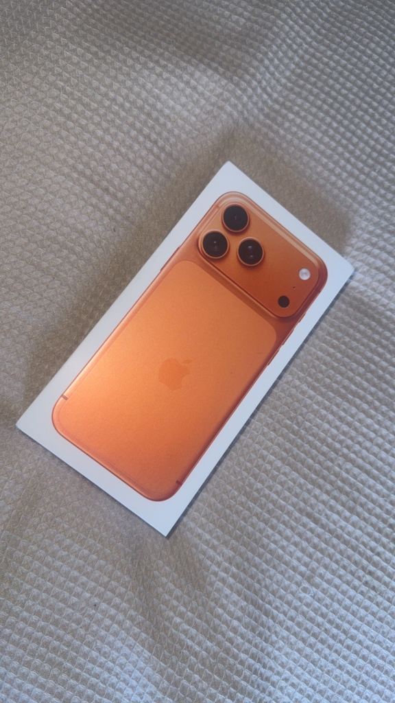 iPhone 17 pro max unopened