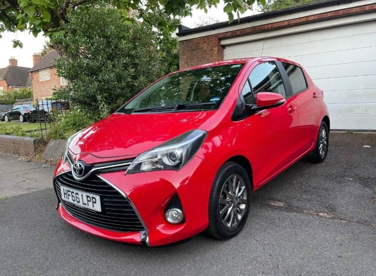 ❤ LOW MILES- IDEAL 1ST CAR ❤