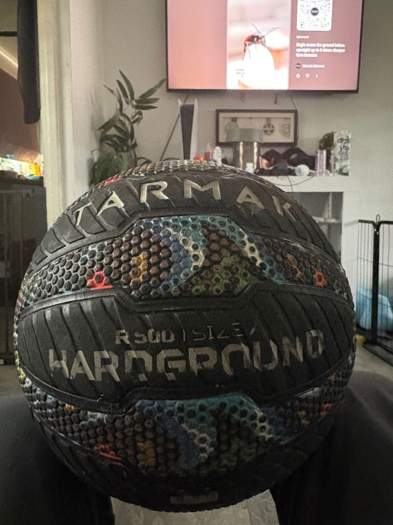 Basketball 