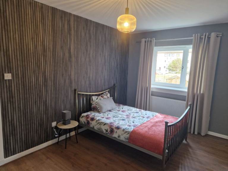 Room in a Shared Flat, EH4