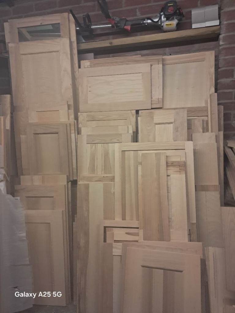 Solid wood wall panels 