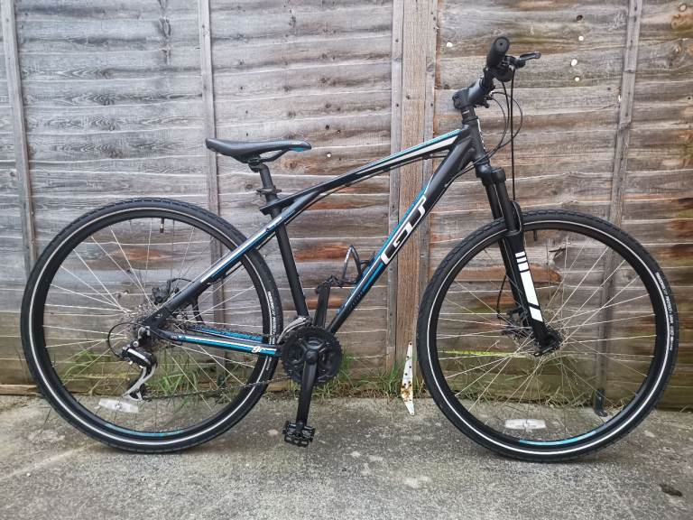 GT TIMBERLINE MOUNTAIN BIKE 28"WHEELS 