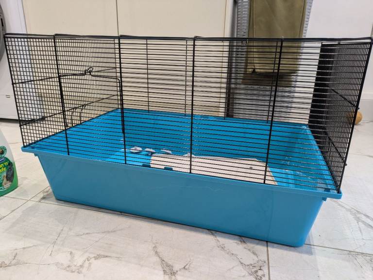 Hamster cage
